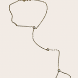 Nat stainless steel hand chain with delicate sparkling accents