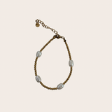 Dainty Golden Pearls Bracelet