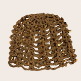 Lucía camel crochet hat with sparkling glitter accents