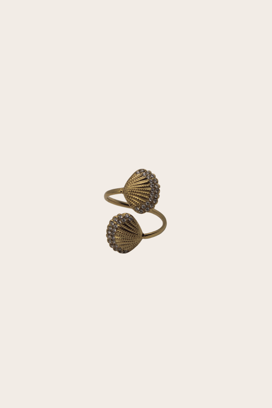 Double Seashell cz Ring featuring two shell motifs in an open wrap design