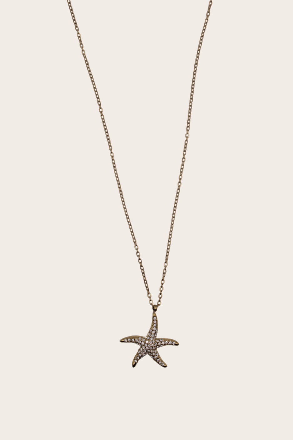 Starfish Necklace featuring a classic starfish pendant