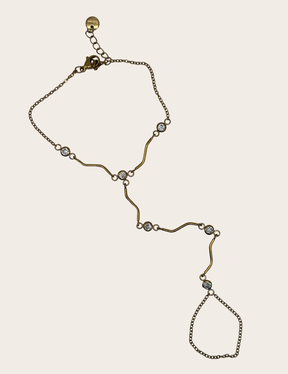 Lúa delicate celestial-inspired stainless steel hand chain
