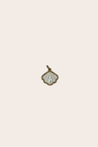 Small Nacar Seashell Charm