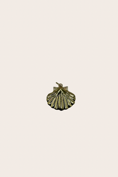 Golden Mid Seashell Charm